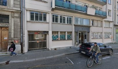 Dr Delacour Claude, Dentiste à Grenoble