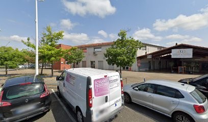 Dr Lucas CEZANNE, Dentiste à Plaisance-du-Touch