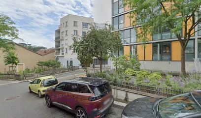 Dental office KWAN CHAN CASTLE Claude Aurelien, Dentiste à Oullins