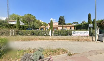Selarl MSourire, Dentiste à Mougins