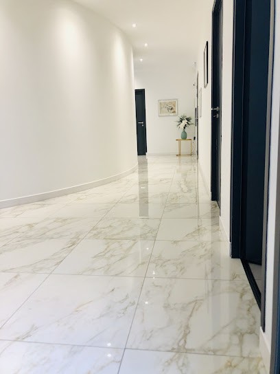 Cabinet du DR DANIEL MIHAI, Dentiste à Châtellerault