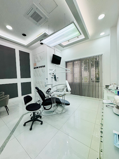 Centre Dentaire - Clinique Du Sourire - Enghien Les Bains, Dentiste à Enghien-les-Bains