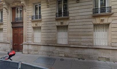 Dr Karine Laki, Dentiste à Paris 08