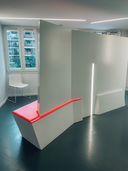 DEVOLFE Dorothée, Dentiste à Fontaines-sur-Saône