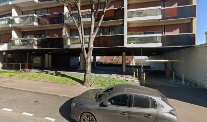 Goumy Daulce Véronique, Dentiste à Saint-Cloud