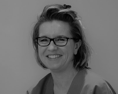 Docteur Domejean Myriam - Implantologie Parodontologie, Dentiste à Colomiers