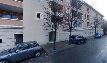 Larroque Jean, Dentiste à Six-Fours-les-Plages