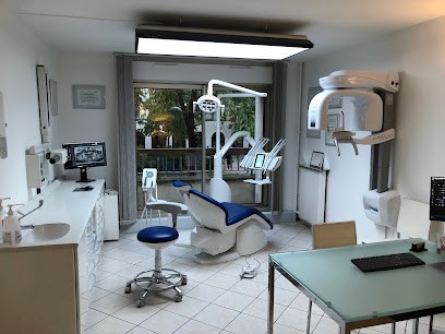 Chétrit Frédéric, Dentiste à Paris 10