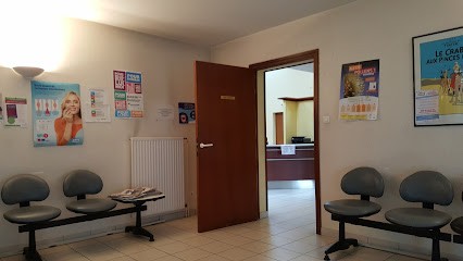 Dr COUFFIN Rozenn, Dentiste à Saint-Sébastien-sur-Loire