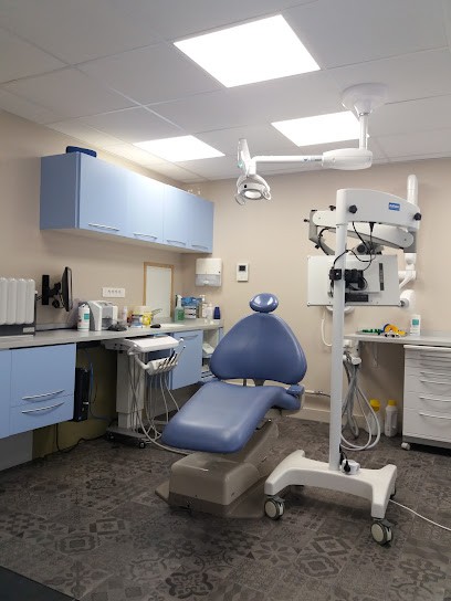 Dr Memphis CHOPNGUI -- Cabinet dentaire Lille Marais, Dentiste à Lille