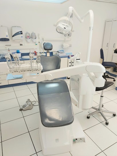 Dr Anna Brothel, Dentiste à Melun
