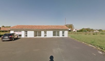 Dazelle Laure, Dentiste à Chaveignes