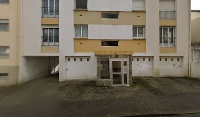 Dentist Office - Dr. Colins Loussouarn Arabelle, Dentiste à Quimper