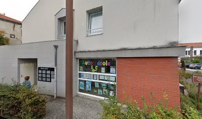 Dr Malaurie MARIOT Chirurgien-dentiste, Dentiste au Cendre