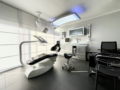Dr Lascar Benjamin, Dentiste à Paris 19