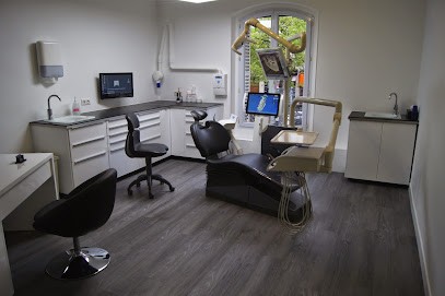 Dr FAUCHARD Pierre, Dentiste à Paris 11