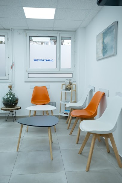 Dr Nawel KOUACI, Dentiste à Antony