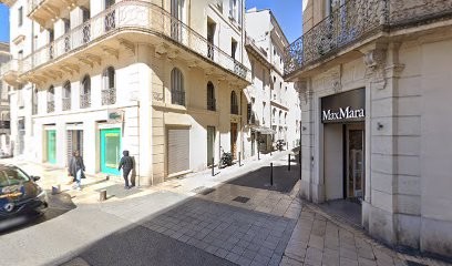 Vignal Bernard, Dentiste à Nîmes