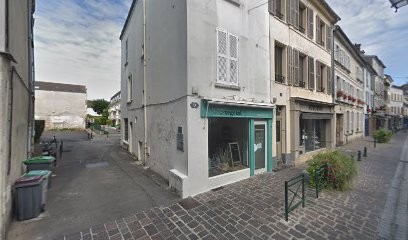 Ferandou Guy, Dentiste à Fontainebleau