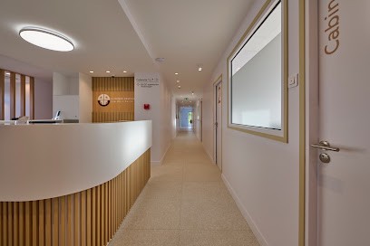 Docteur Benjamin Beruben et ses Collaborateurs - Clinique Dentaire du Cap Horn Santé - Dentiste Montreuil, Dentiste à Montreuil