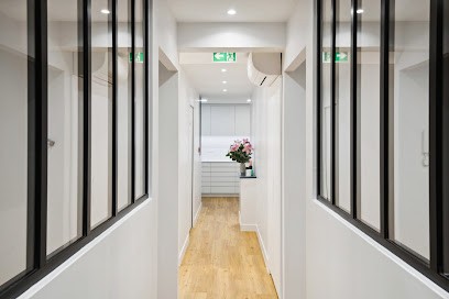 Dr Anaël Torjman, Dentiste à Levallois-Perret