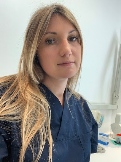 Dr Apolline GRUSS, Dentiste à Nice