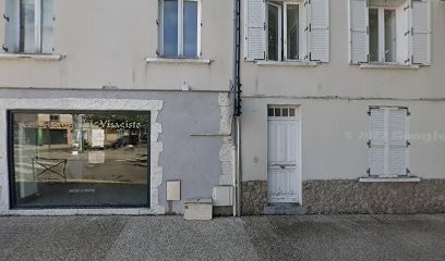 Gul Fatih, Dentiste à Sury-le-Comtal