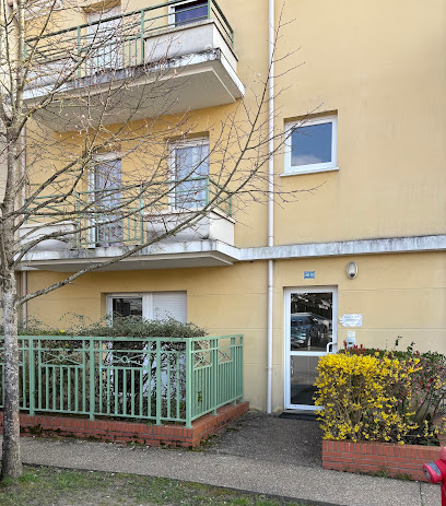 Dr Latify Musbah Dentiste à Ollainville