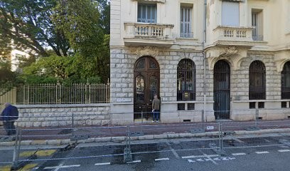 Mag, Dentiste à Nice