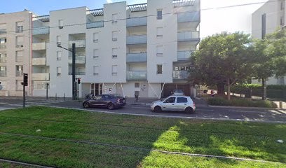 Camille GRIMOUT, Dentiste à Vénissieux