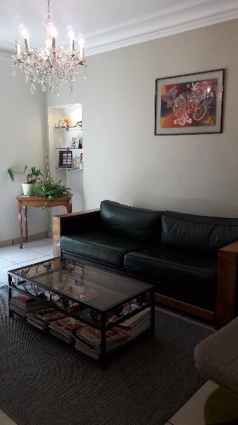 Naouri Eric, Dentiste à Paris 15