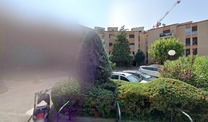 Dentiste Mougins - Dr. Vanina ACQUAVIVA, Dentiste à Mougins