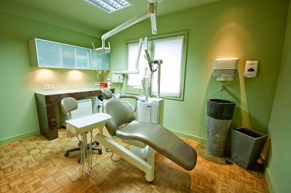 Dentiste - Dr Cantayre Géraud, Dentiste à Bagnères-de-Bigorre