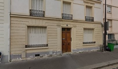 Dai Christian, Dentiste à Paris 13