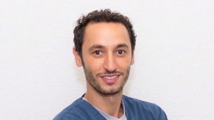 Dr Alexandre Stioui, Dentiste à Paris 13