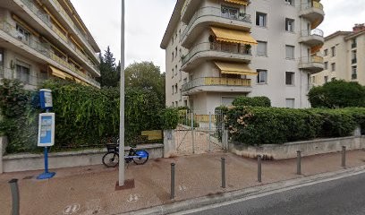 Dr Celine BENEJAM - Chirurgien dentiste, Dentiste à Nice