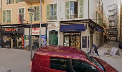 Helliot Christine, Dentiste à Nice