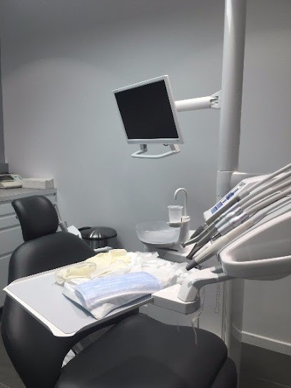 Docteur Gilles Orlay Martines, Dentiste à Lamorlaye