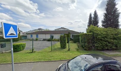 Riquet Daboval Caroline, Dentiste à Compiègne