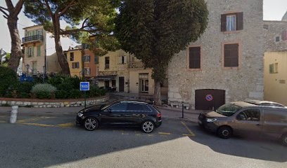 Pittaluga Barbara, Dentiste à La Turbie