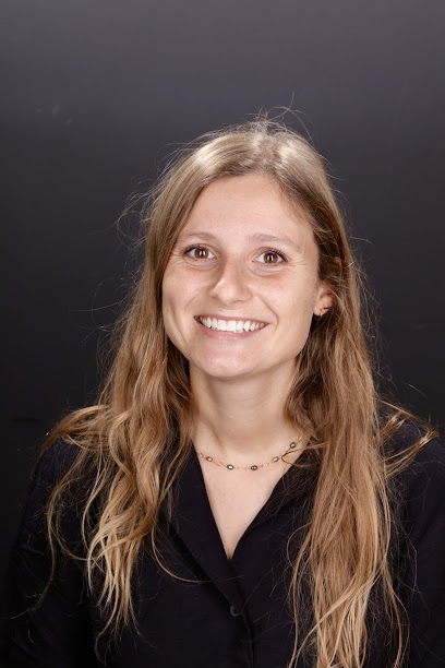 Dr. Lucie Heckly Dentiste à Paris 08