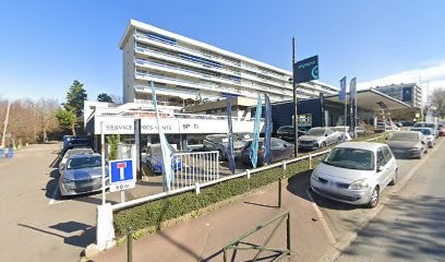 OraCare Cabinet Dentaire, Dentiste à La Celle-Saint-Cloud