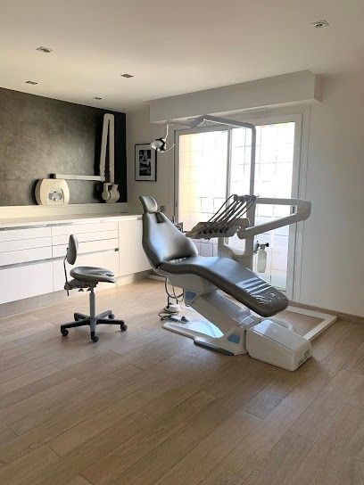 Docteur Alexandra SCHIANO DI FERRUZZO - Dentiste - Nice Ouest, Dentiste à Nice