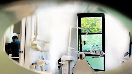 Cabinet Dentaire des Docteurs Serge et Vincent SARFATI, Dentiste à Mouans-Sartoux