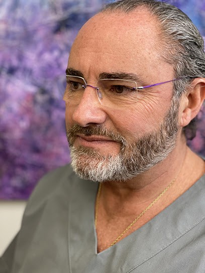 Dr Franck Schneider - Dentist, Dentiste à Limoges