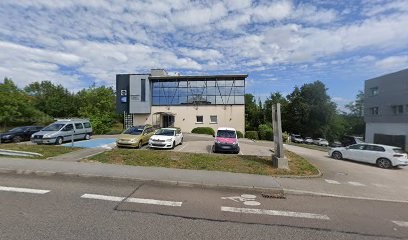 PAPONNET Maxime, Dentiste à École-Valentin