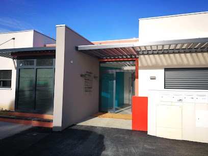 Dr Jousseaume Jean-Baptiste, Dentiste à Saint-Féliu-d'Avall