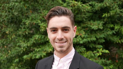 Dr Alexandre VIGNE - Chirurgien-dentiste, Dentiste à Saint-Maurice-l'Exil