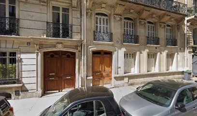 PACT Implant, Dentiste à Paris 07