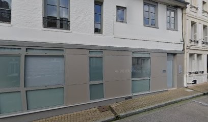 Rioux Corinne, Dentiste à Eu